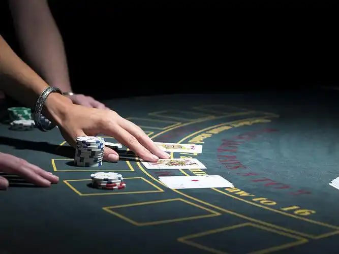 Giao diện sảnh game slot online và live casino trực tuyến trên 7mn